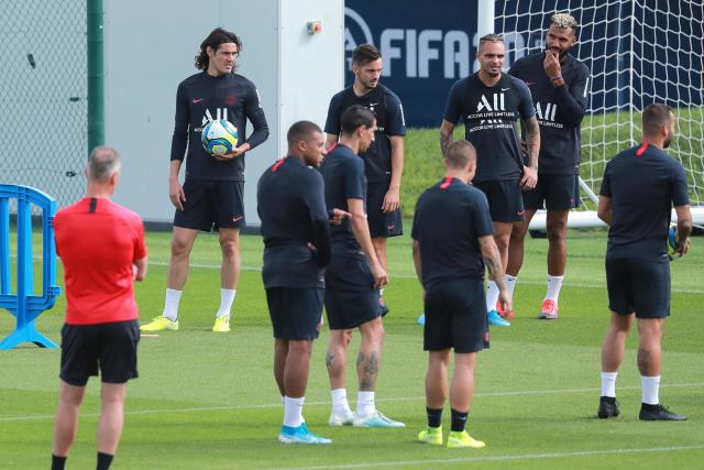 阿诺德坚持要35万镑周薪，利物浦提供合同25万镑